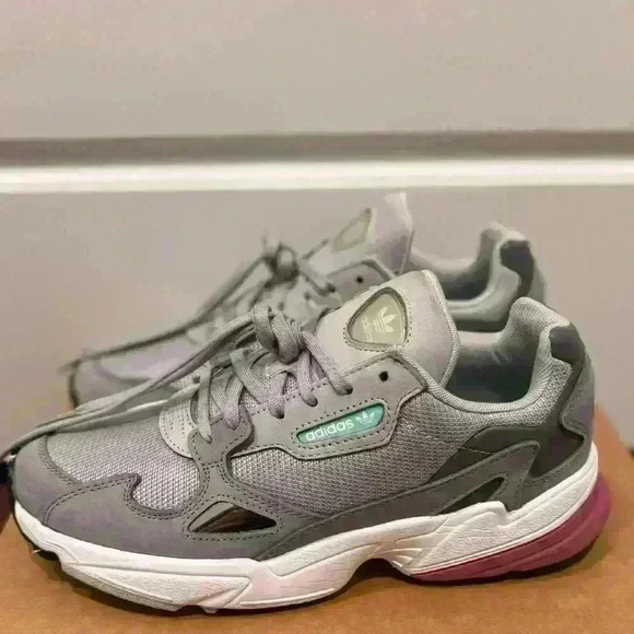 Adidas FALCON - Picture 5 of 9